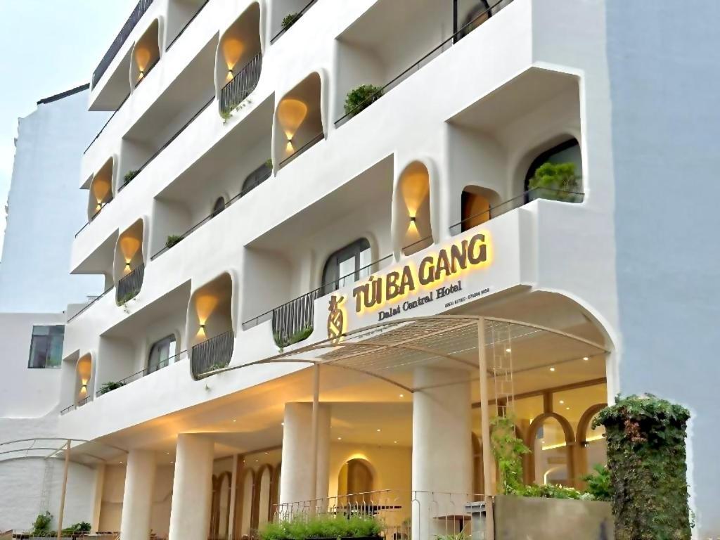 Tui Ba Gang Central Hotel Đà Lạt Extérieur photo